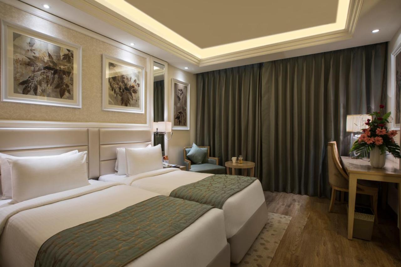 Singhania Sarovar Portico Райпур Экстерьер фото